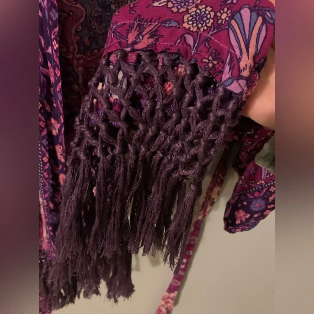 Spell and the Gypsy collective kiss the sky robe purple short kimono - Picture 5 of 7